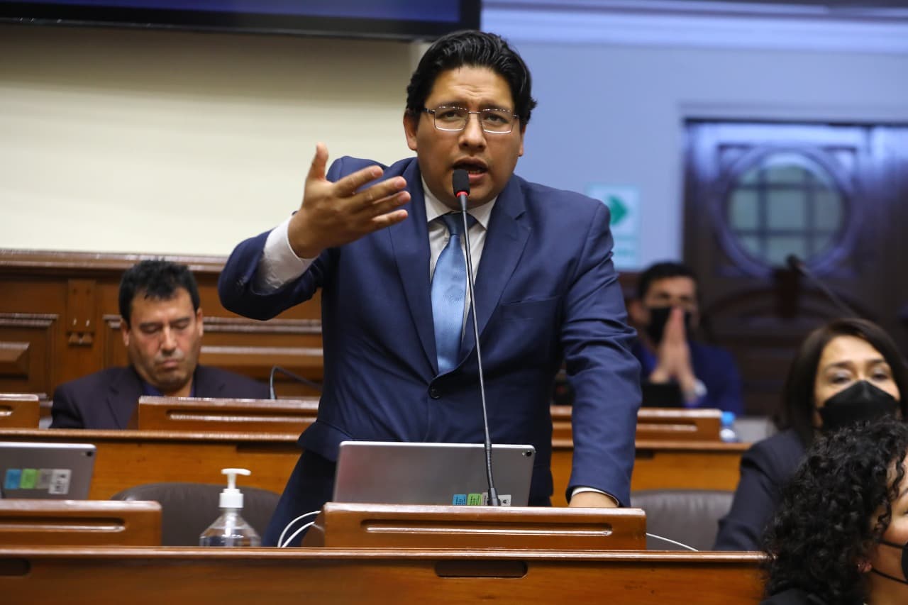 Comisión concluye que fondos no benefician a los aportantes