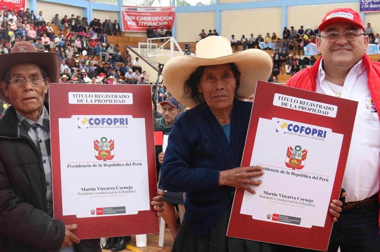 Cofopri formalizará más de mil pueblos este año
