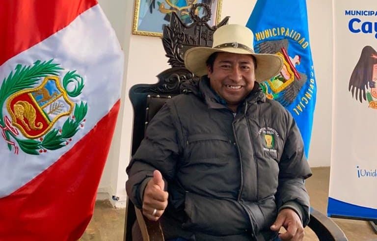 Alcalde es investigado por violencia familiar