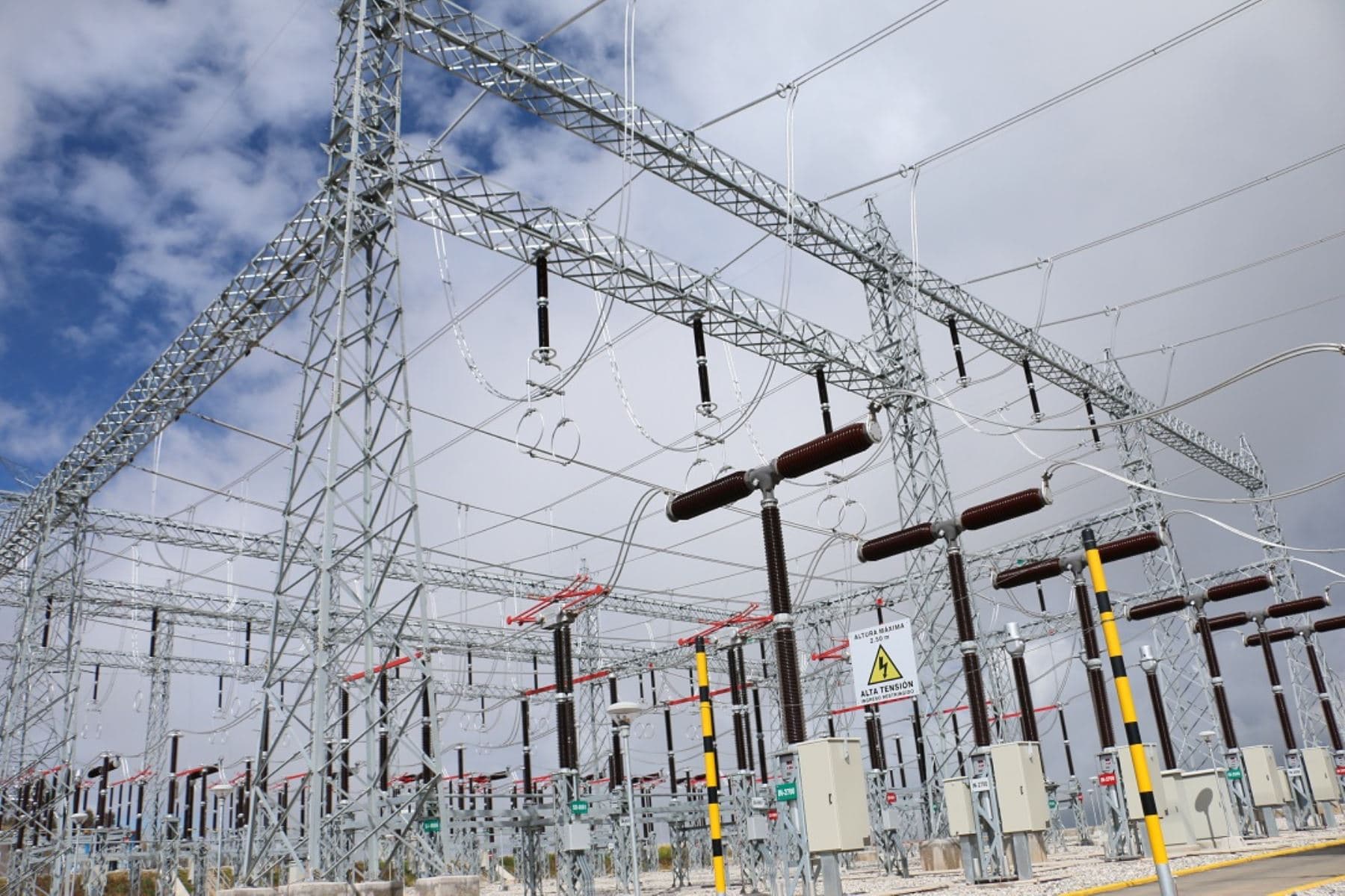 Fomentan inversión en proyectos eléctricos por S/ 700 millones