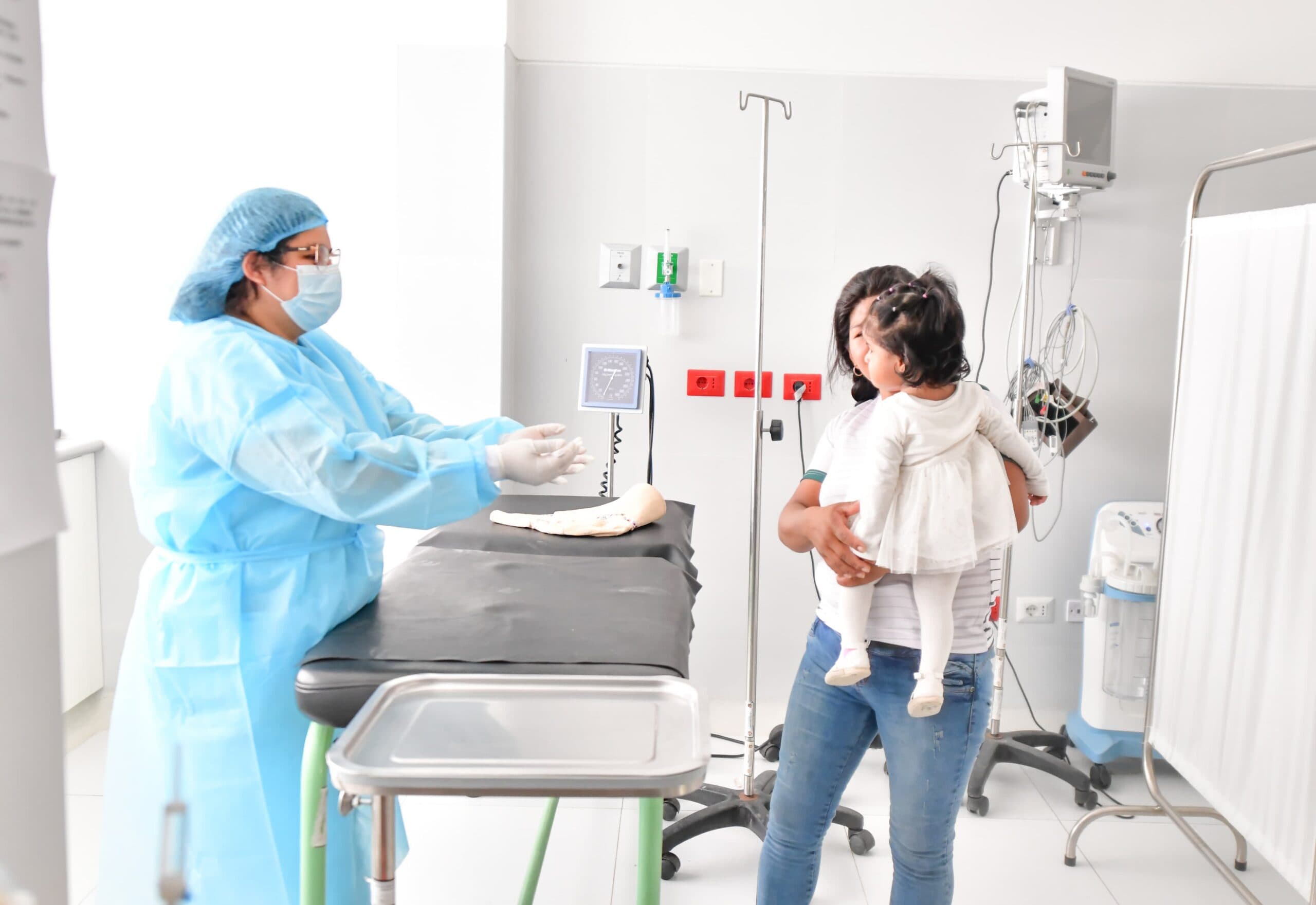 Contratarán 20 profesionales para centro de salud El Cruce