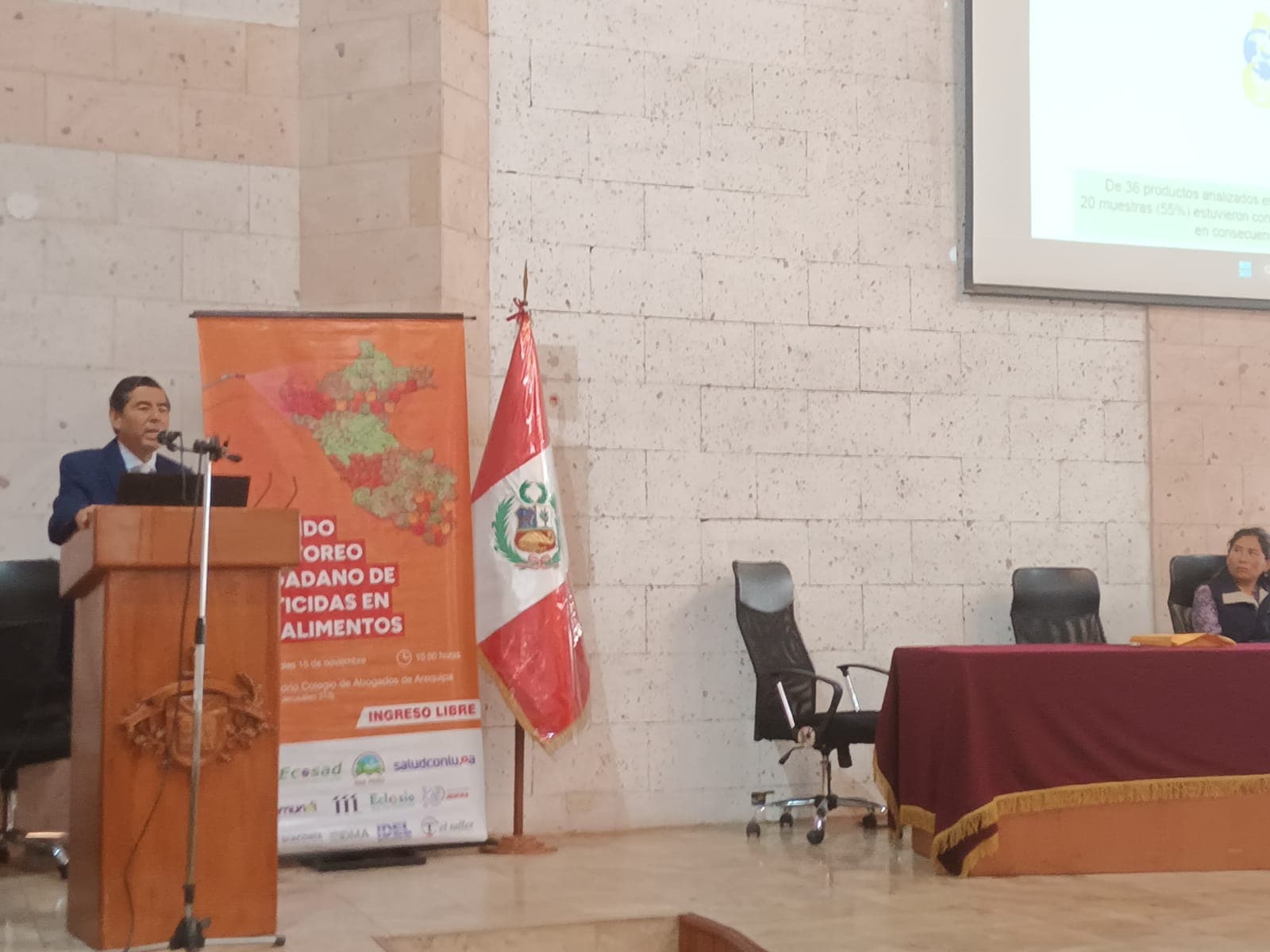 Advierten exceso de agroquímicos en productos de mercados locales