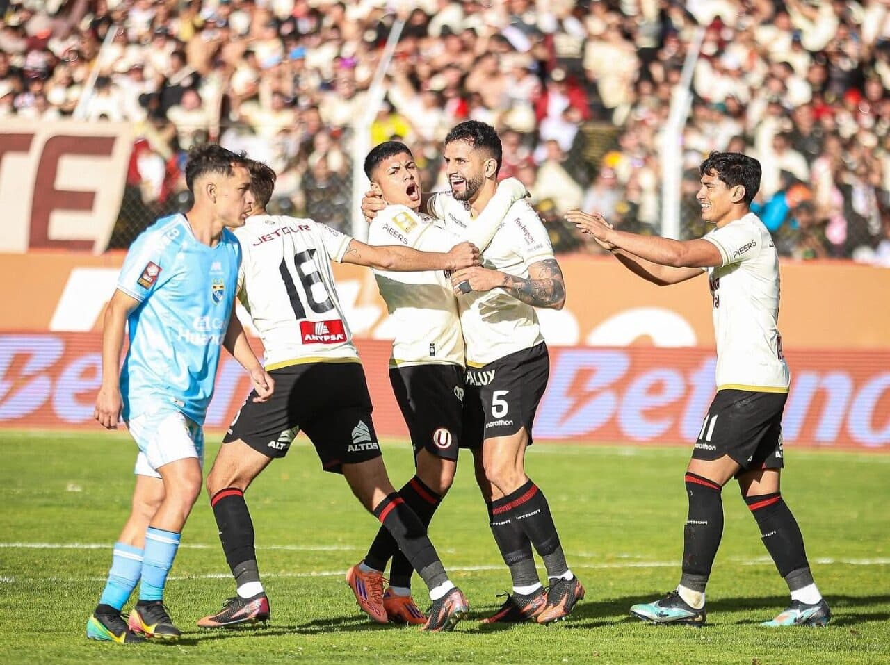 Universitario se coronó tricampeón de la Liga 1