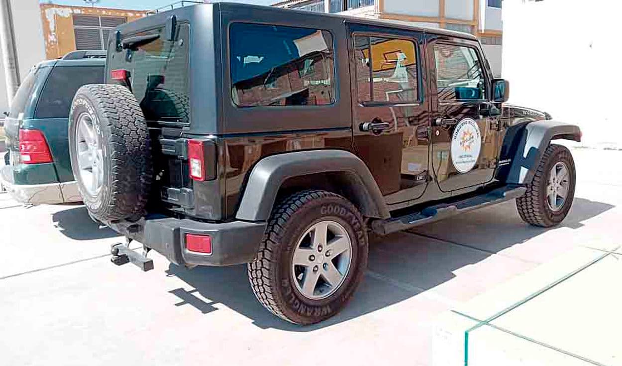 Camioneta de la Geresa circula sin placa