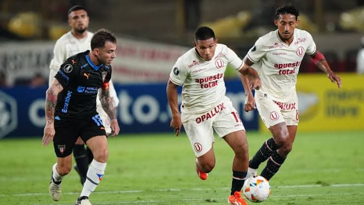 Universitario juega hoy su pase a la Sudamericana contra LDU