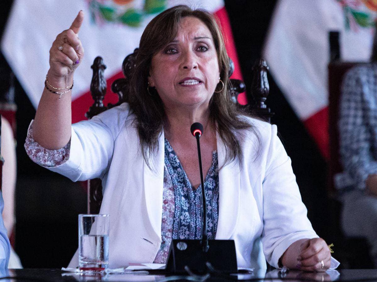 Dina Boluarte a favor de la pena de muerte