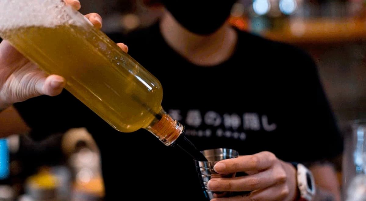 Mueren 40 al tomar alcohol adulterado