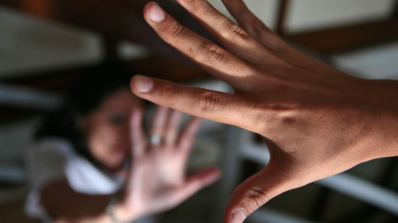 El 60 % de denuncias policiales son por violencia contra la mujer