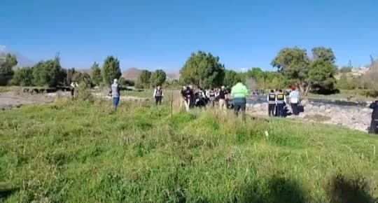 Hallan el cuerpo de joven desaparecida en río Chili