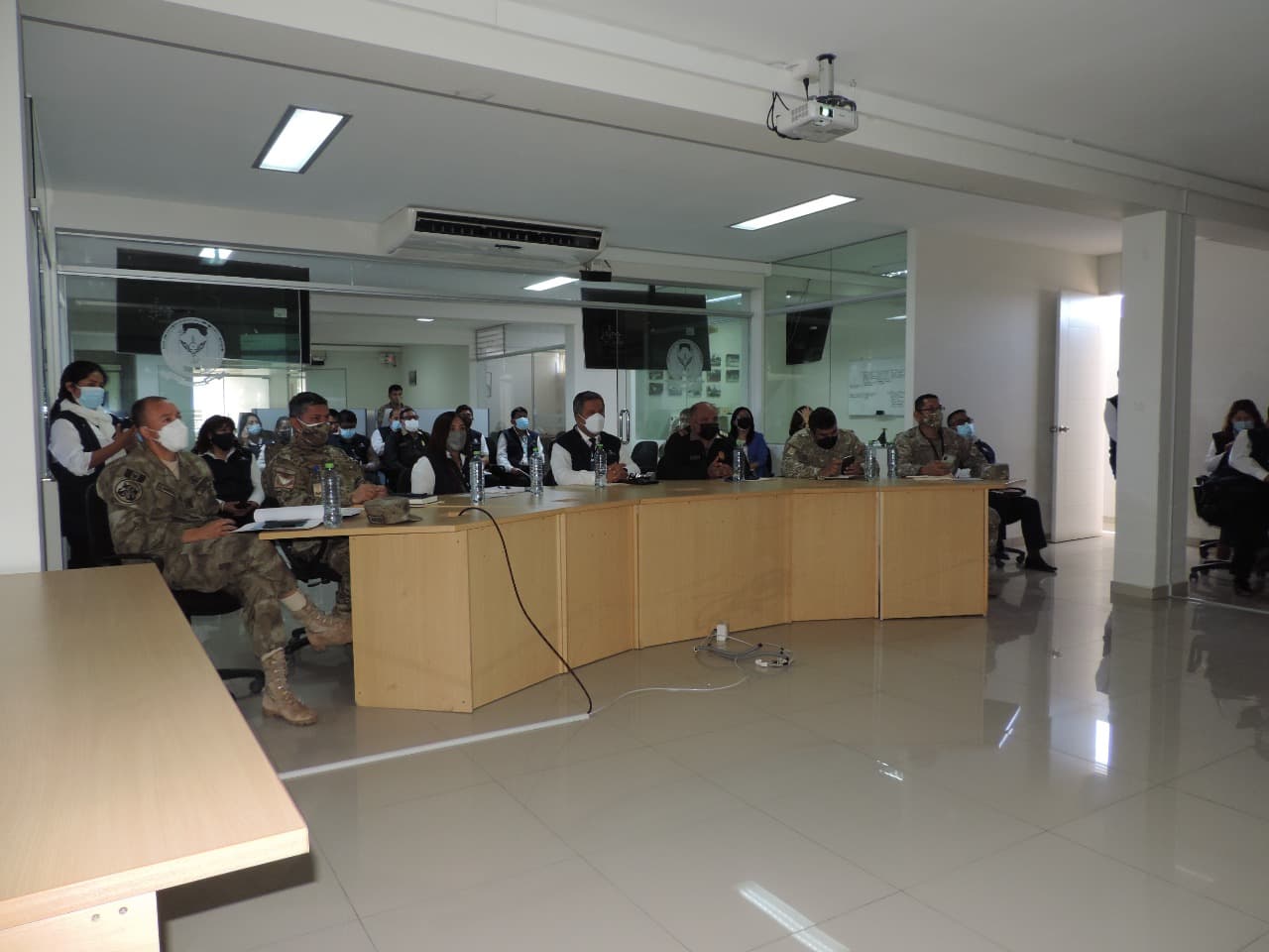 Coordinan seguridad con PNP y FF. AA. para próximos comicios