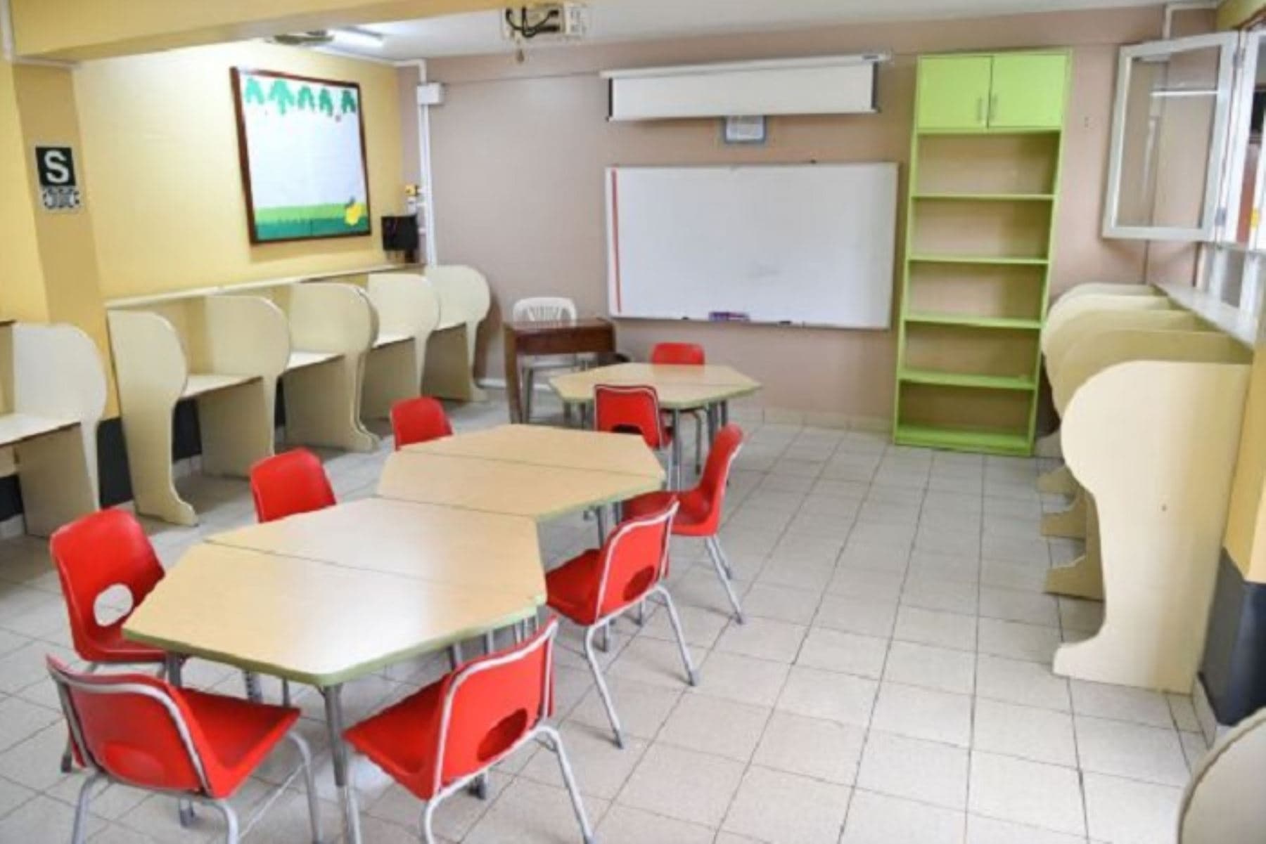 Multan con S/ 43,857 a colegio por discriminar a menor con autismo
