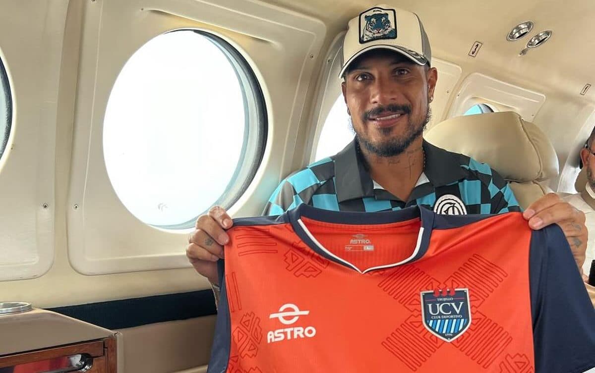 Paolo Guerrero respetará su contrato con César Vallejo