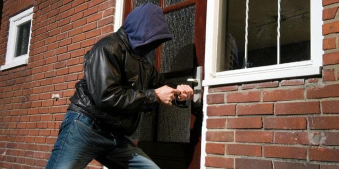 Delincuentes roban más de S/ 200 000 aprovechando viaje