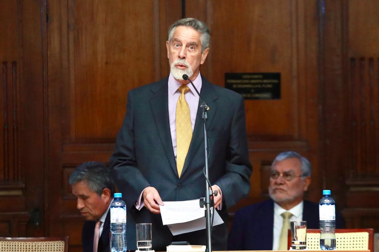 Fiscalía pide 3 años de cárcel para el expresidente Sagasti
