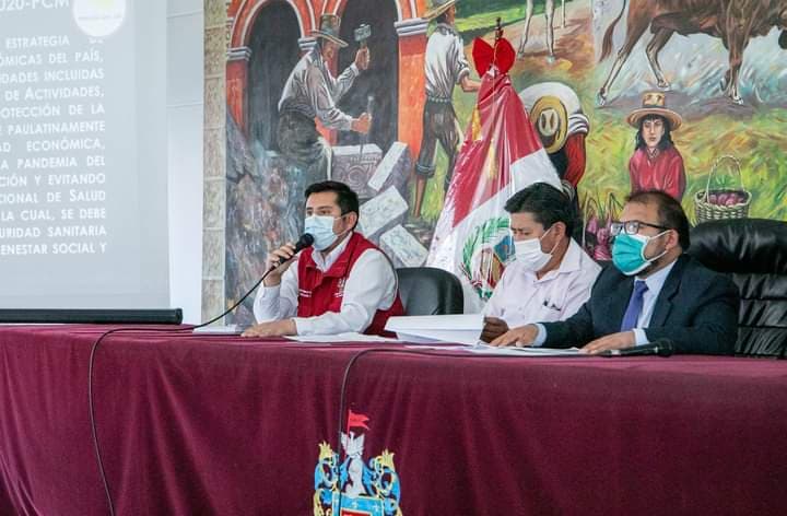 Omar Candia mantenía a funcionarios involucrados en actos de corrupción