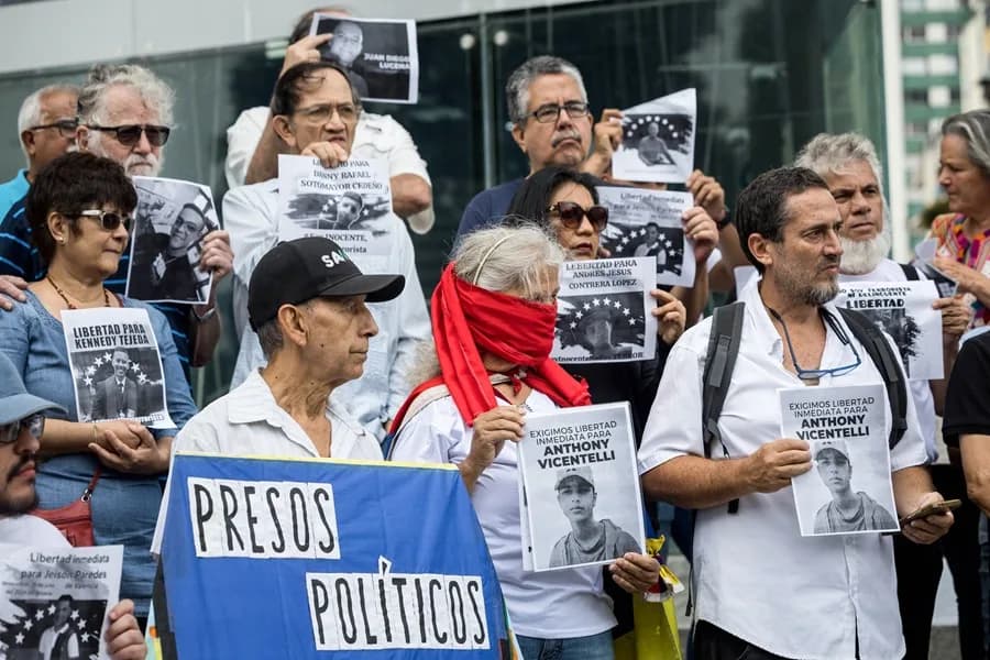 Al menos 13 presos políticos fueron liberados en Venezuela