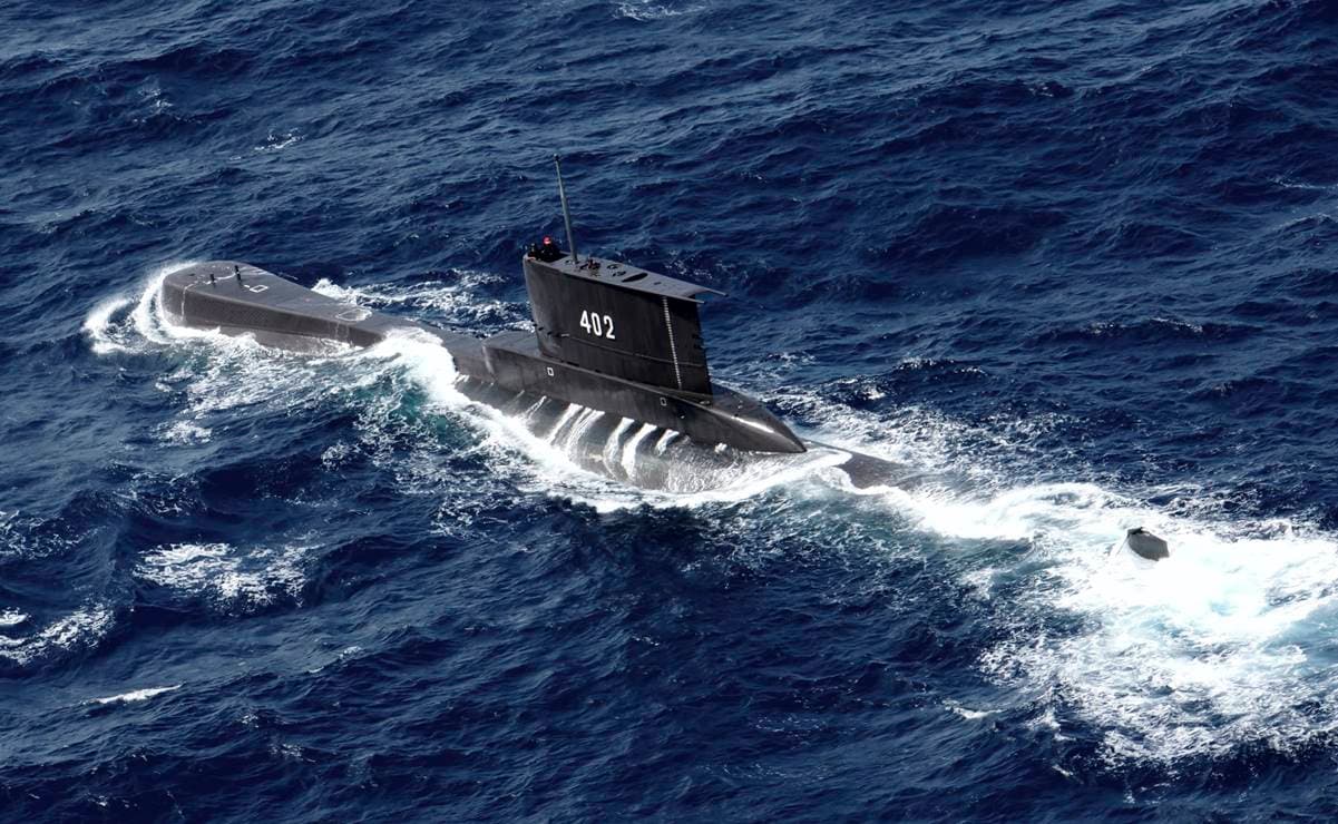 Indonesia: declaran perdido submarino que desapareció con 53 tripulantes