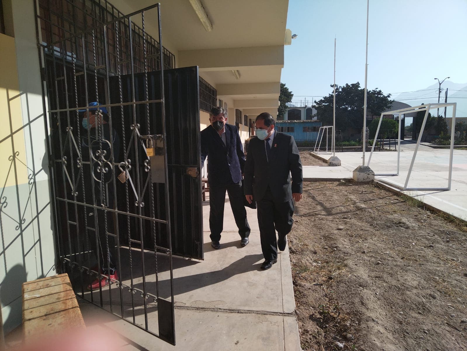 CRA acuerda destitución del gerente de Educación