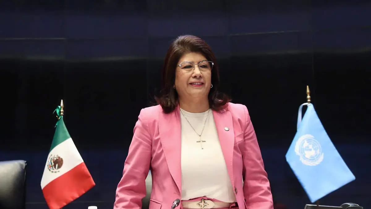 Senadora de México admite el sacrificio de 10 mil perros