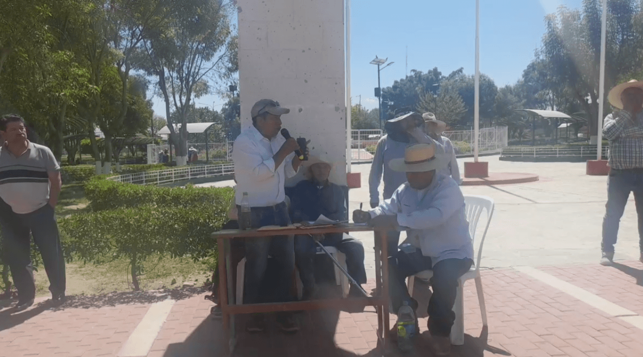 Dirigentes de La Joya exigen que Sánchez se reúna con población