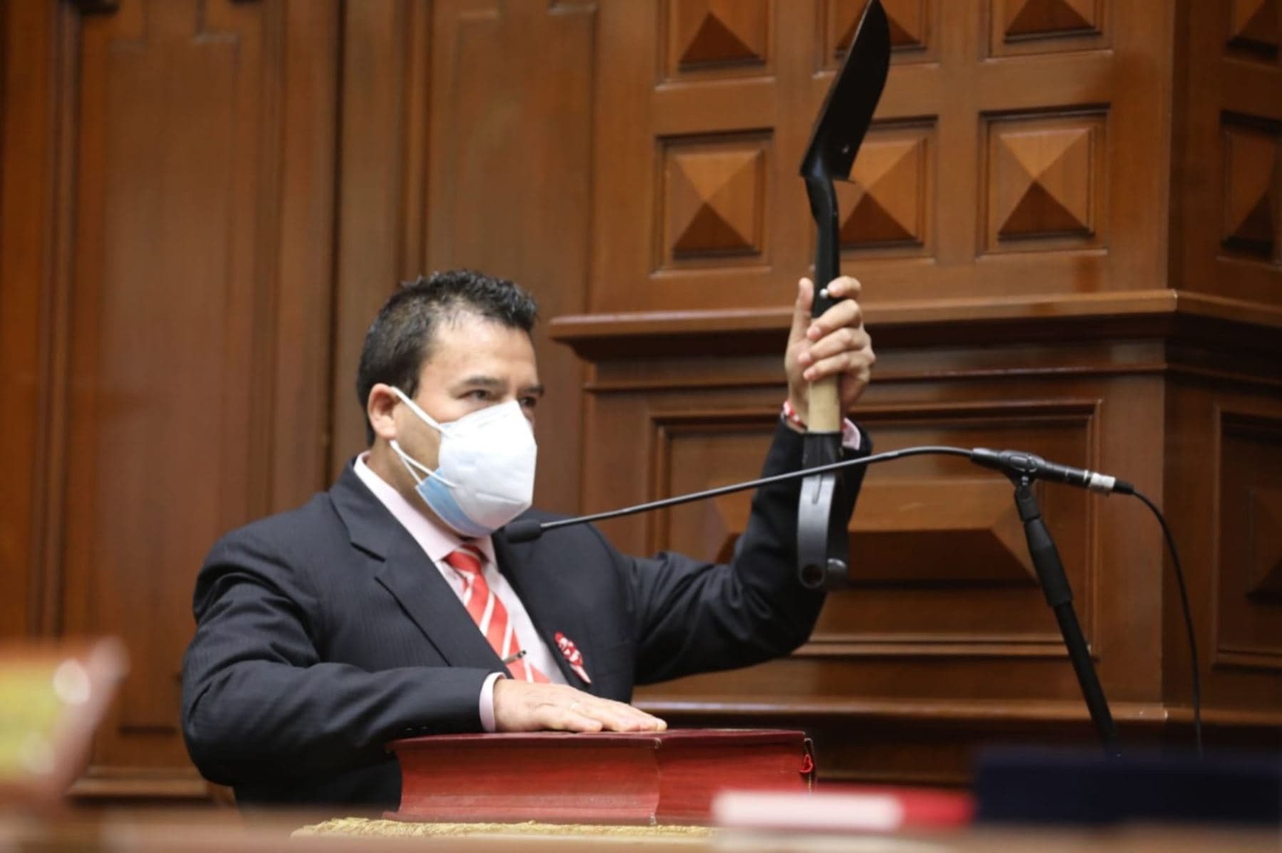 Congresista Pedro Martínez renuncia a bancada de Acción Popular