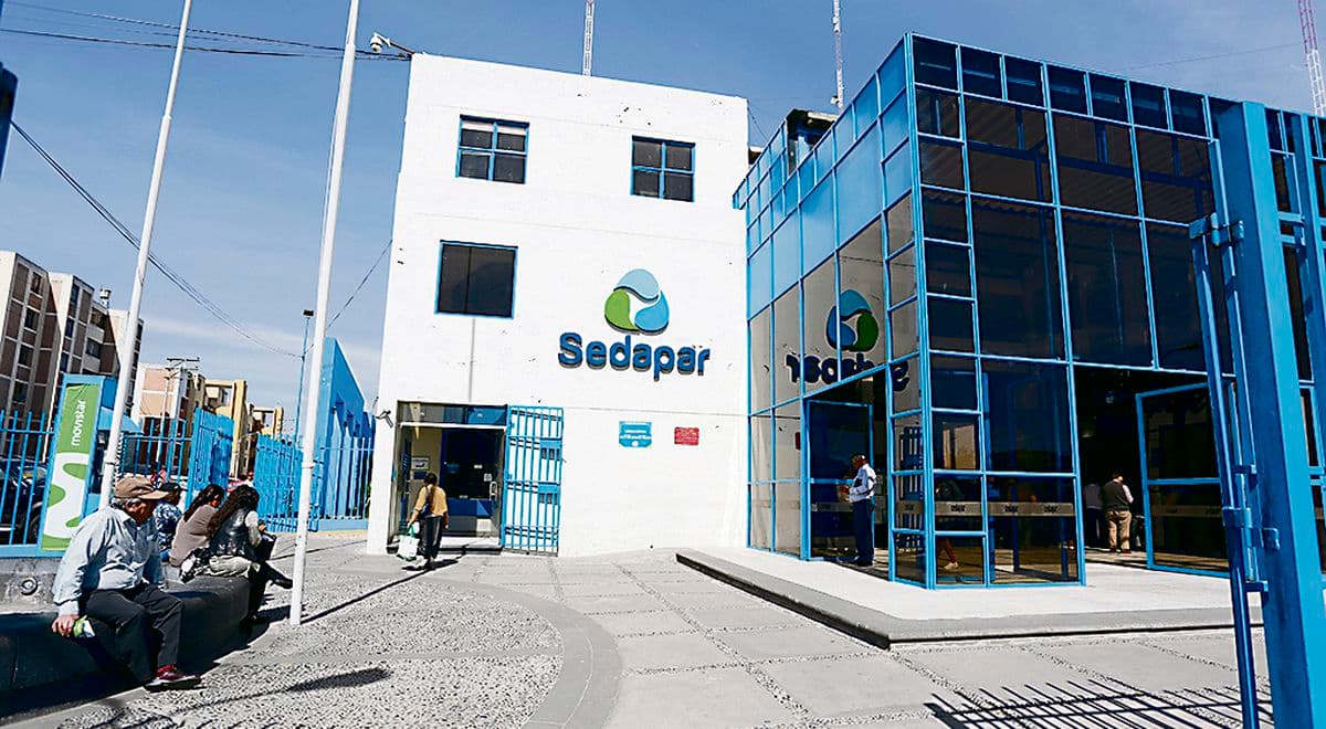Arequipa: contraloría observa compra de uniformes para trabajadores de Sedapar