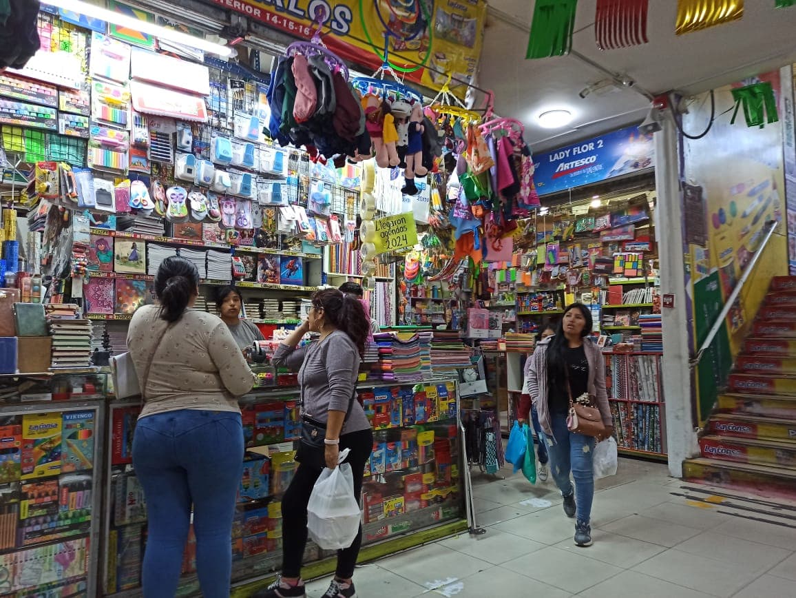 Mypes esperan apoyo financiero del Gobierno en mensaje del 28