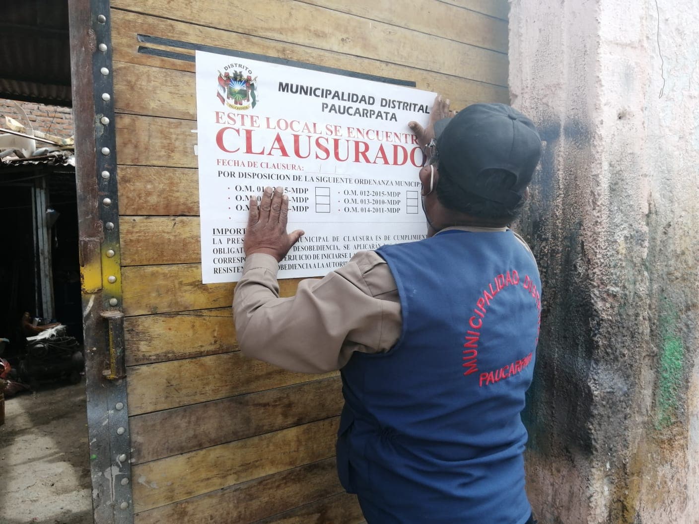 Paucarpata: Clausuran dos locales por atentar contra la tranquilidad pública