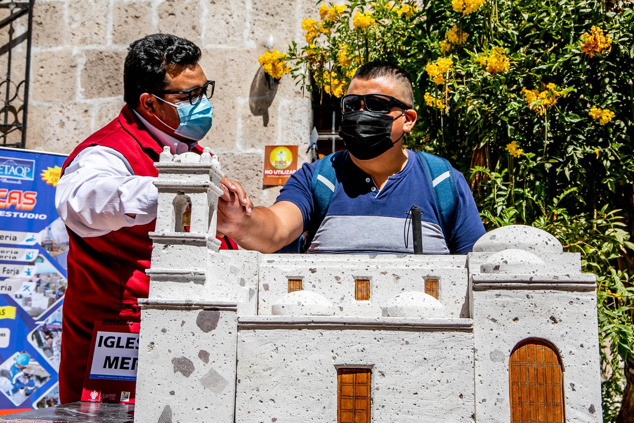 Colocan la décima maqueta para invidentes en Arequipa