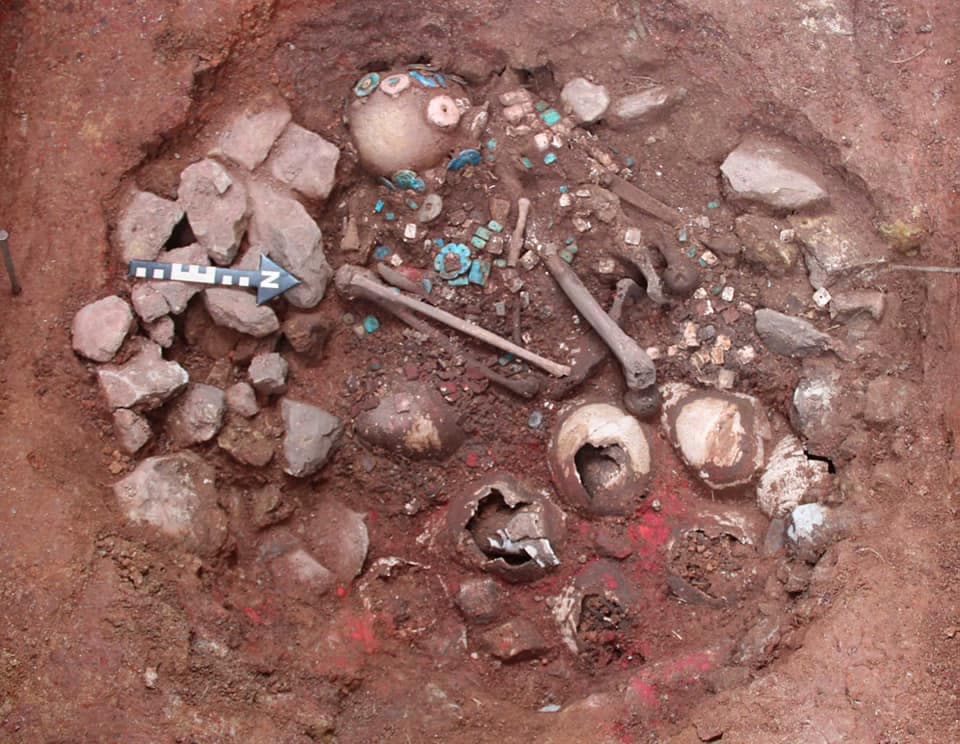Arqueólogos descubren tumba de 3 mil años en Cajamarca
