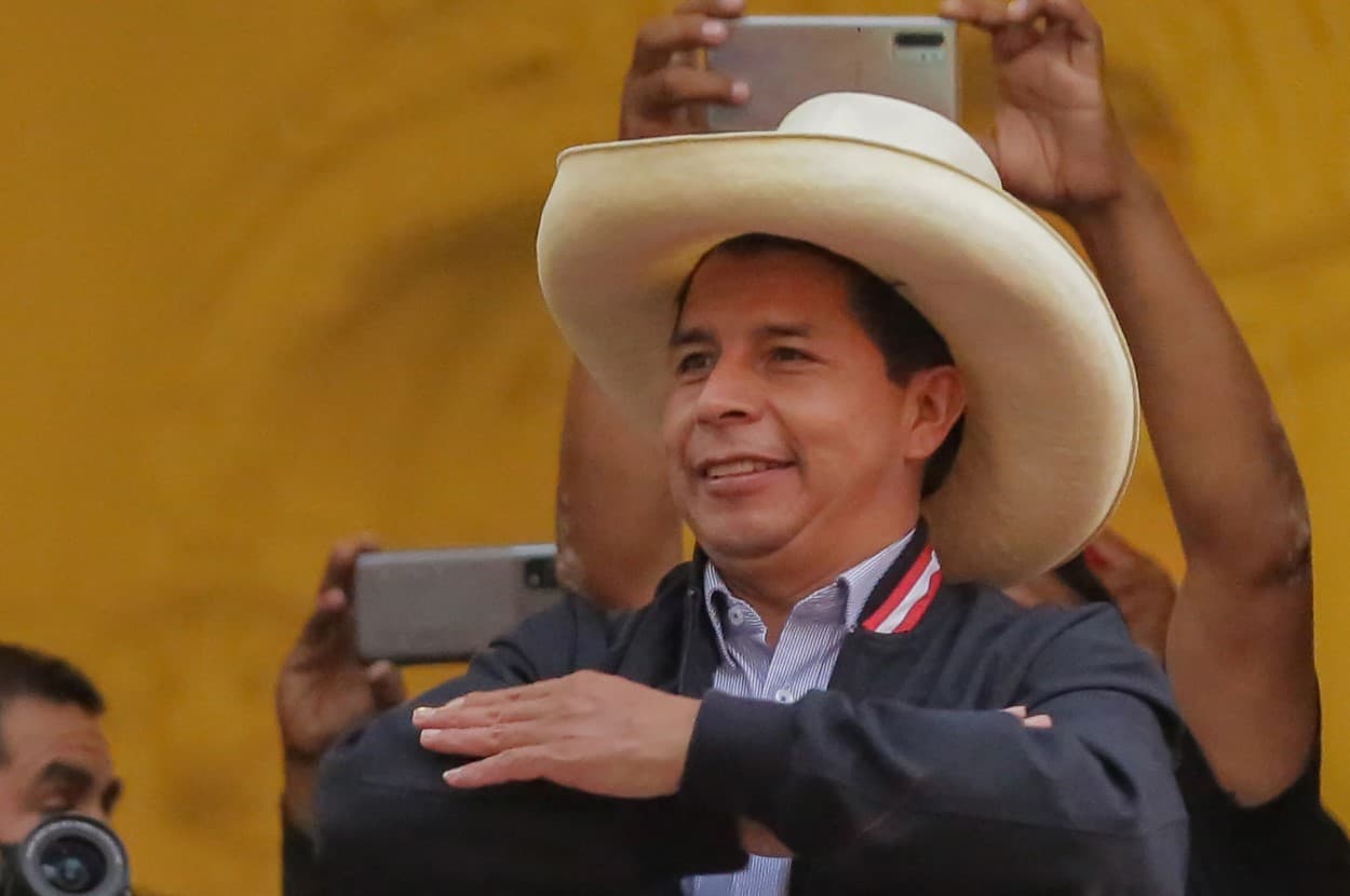 Castillo: “A petróleo revuelto, ganancia de vacadores”