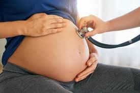 Gestantes con antecedentes de hipertensión desarrollarían preclampsia