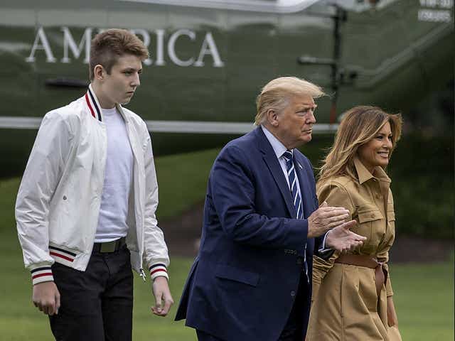 Hijo menor de Donald Trump dio positivo para COVID-19