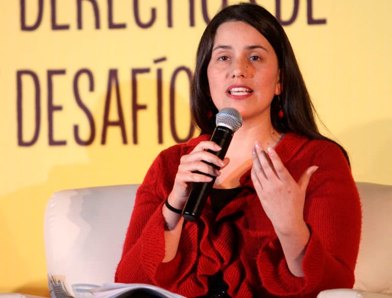 Verónika Mendoza: "Una vacancia en este contexto haría daño al país"