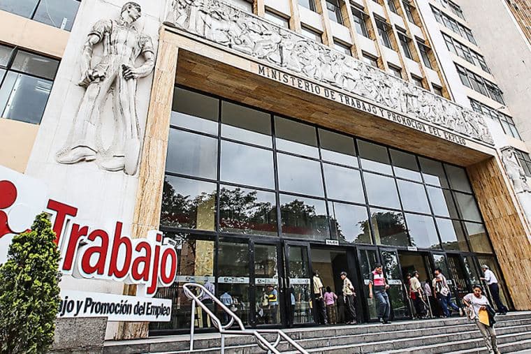 Sectores agropecuario, comercio y servicios lideran creación de empleo