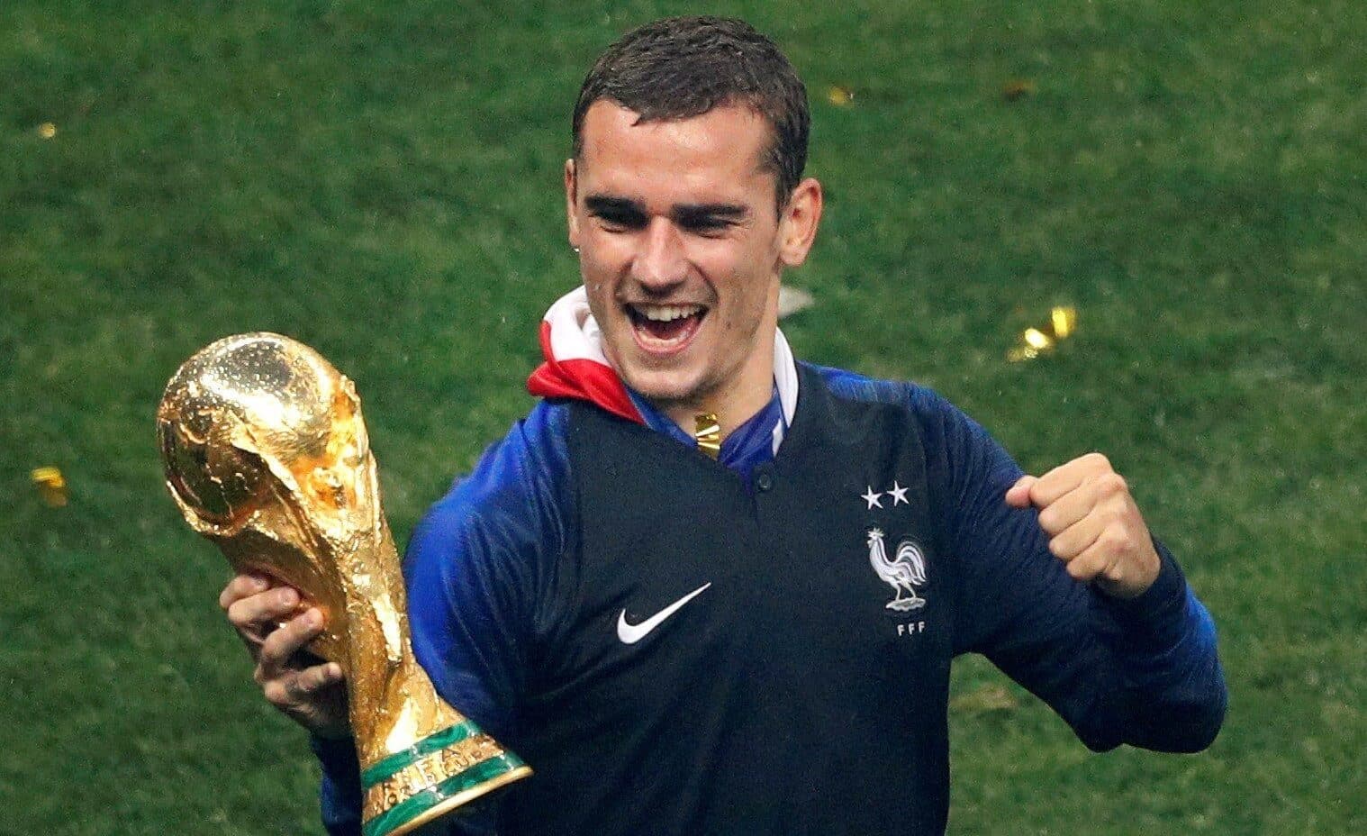 Antoine Griezmann se retira de la selección francesa