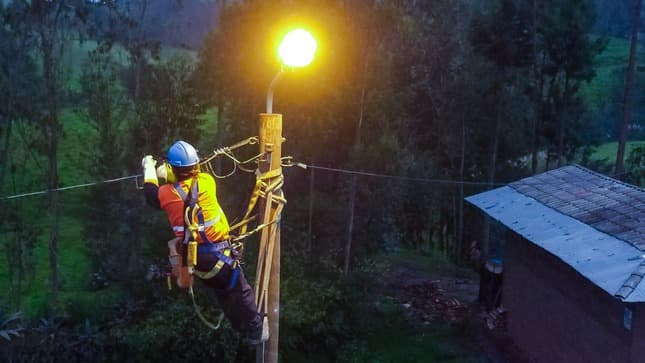 Más de 125 mil de zonas rurales accedieron a energía eléctrica