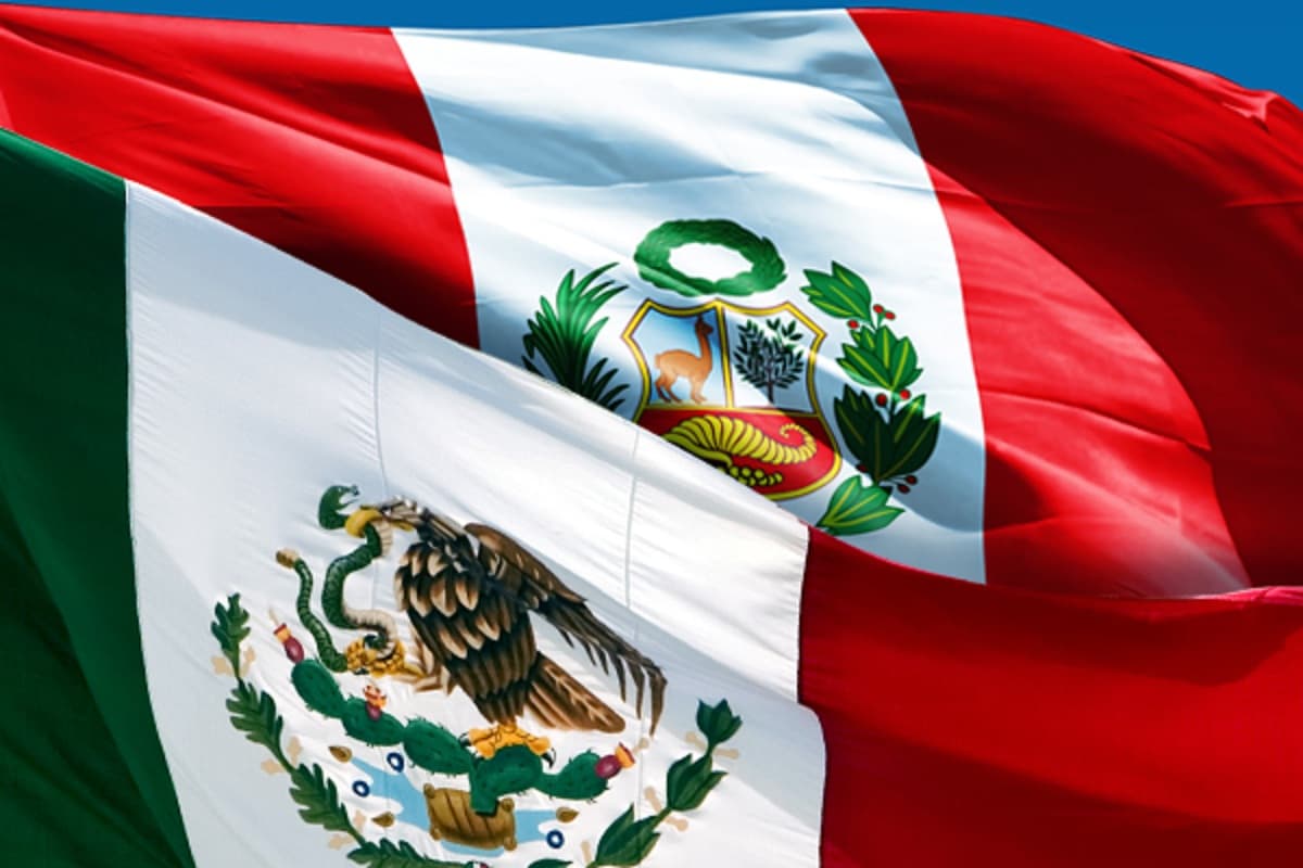 Perú corta relaciones diplomáticas con México por asilo de Chávez