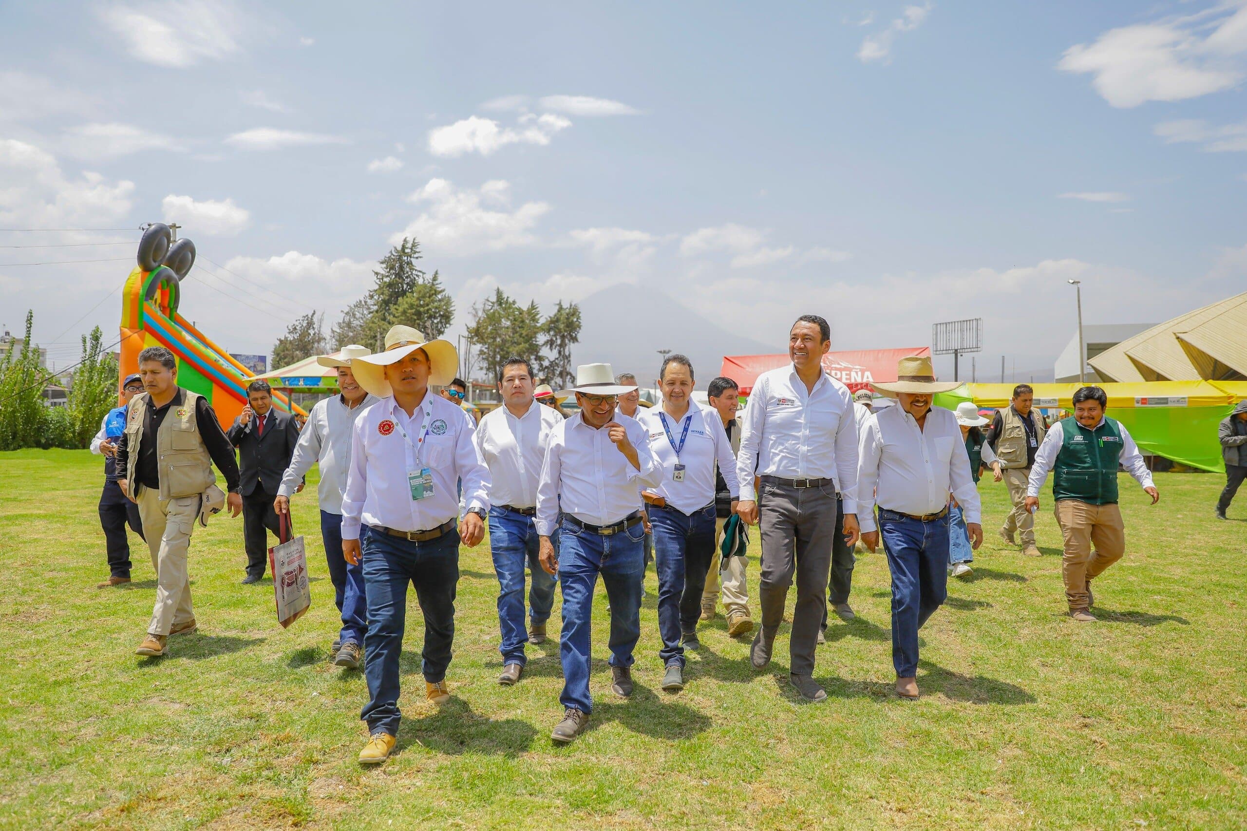 Anuncian para fines de octubre la convocatoria de dos represas