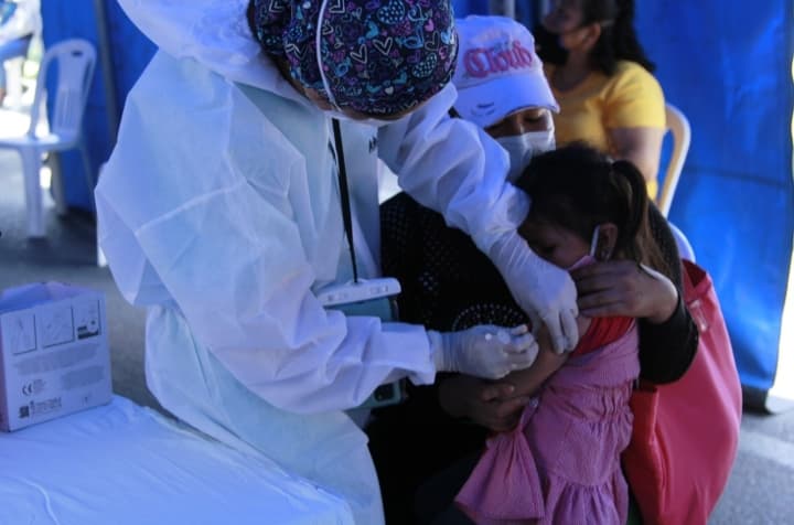 Intensifican campañas de vacunación en la región