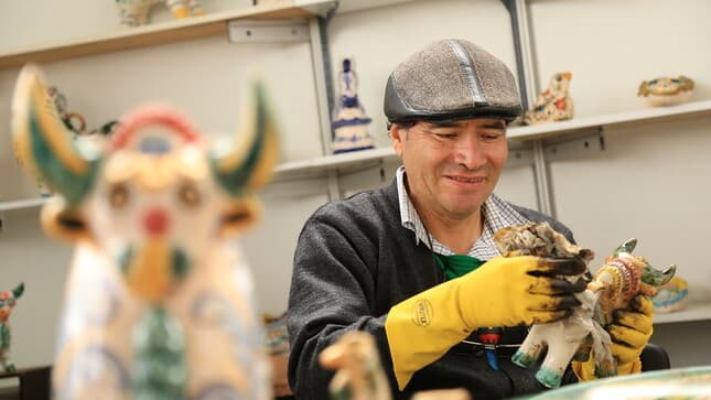 Recibirán subvenciones mil 886 artesanos