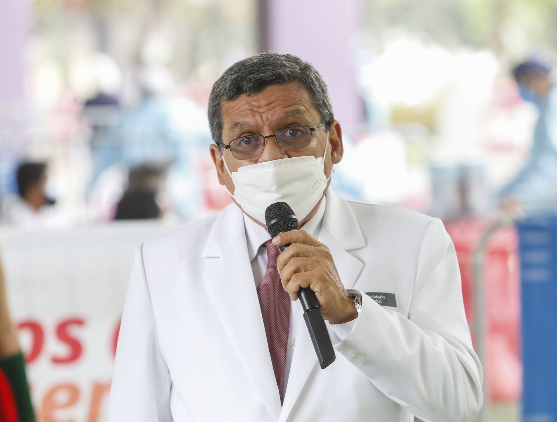 Casos de ómicron en Perú se elevan a 71