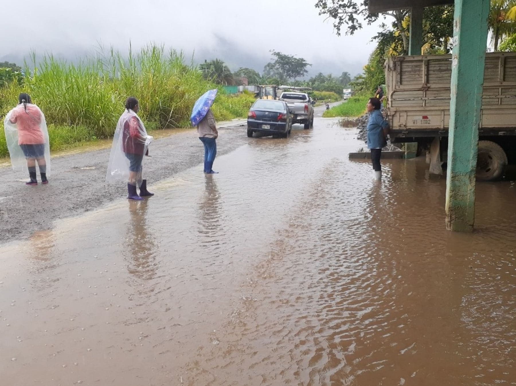 Advierten por precipitaciones en nueve regiones del país
