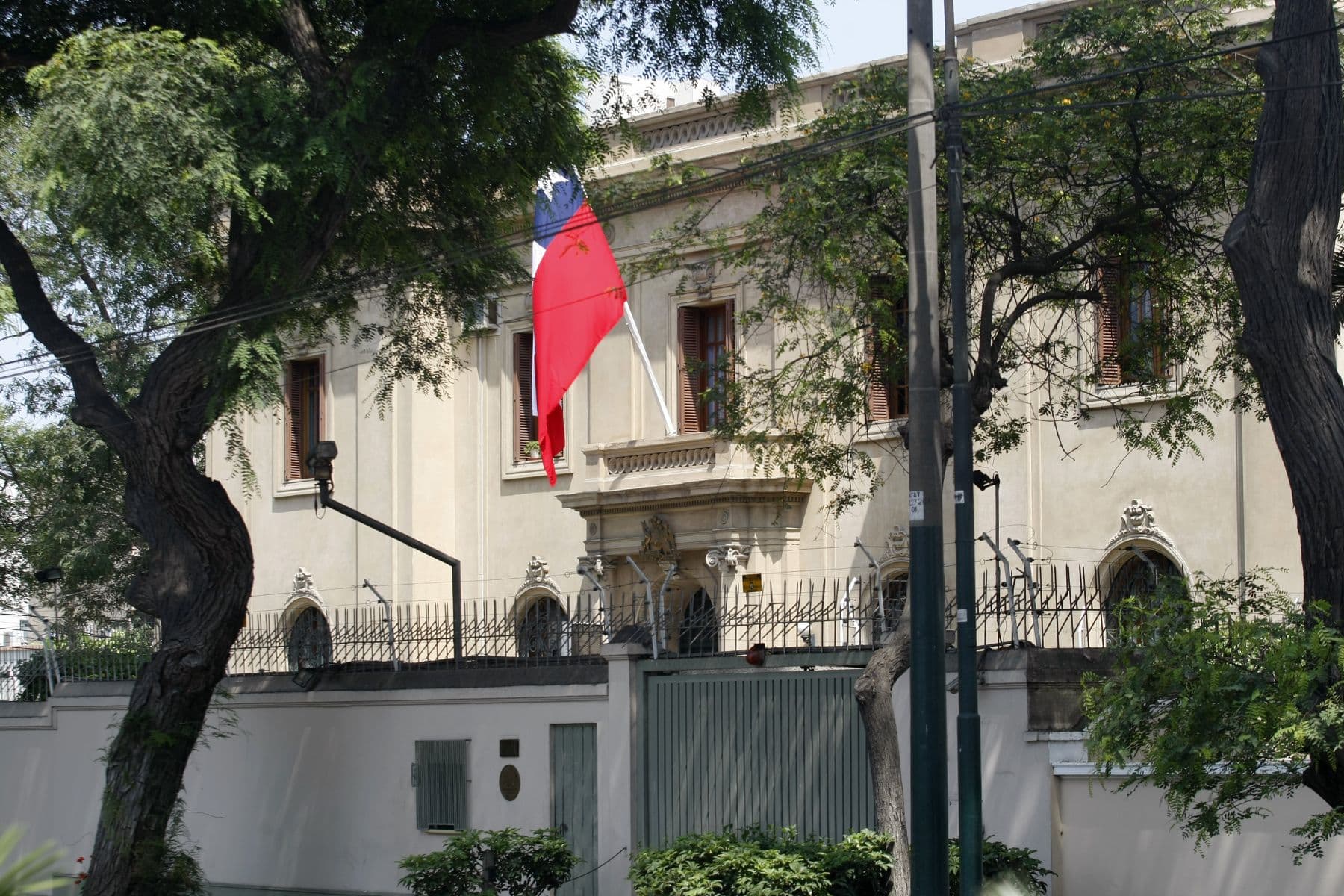 Gobierno de Chile reabre su embajada en Arabia Saudita
