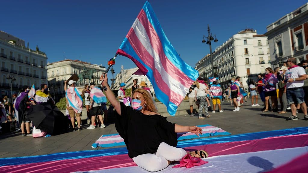 Ley Trans: España aprueba la libre autodeterminación de género