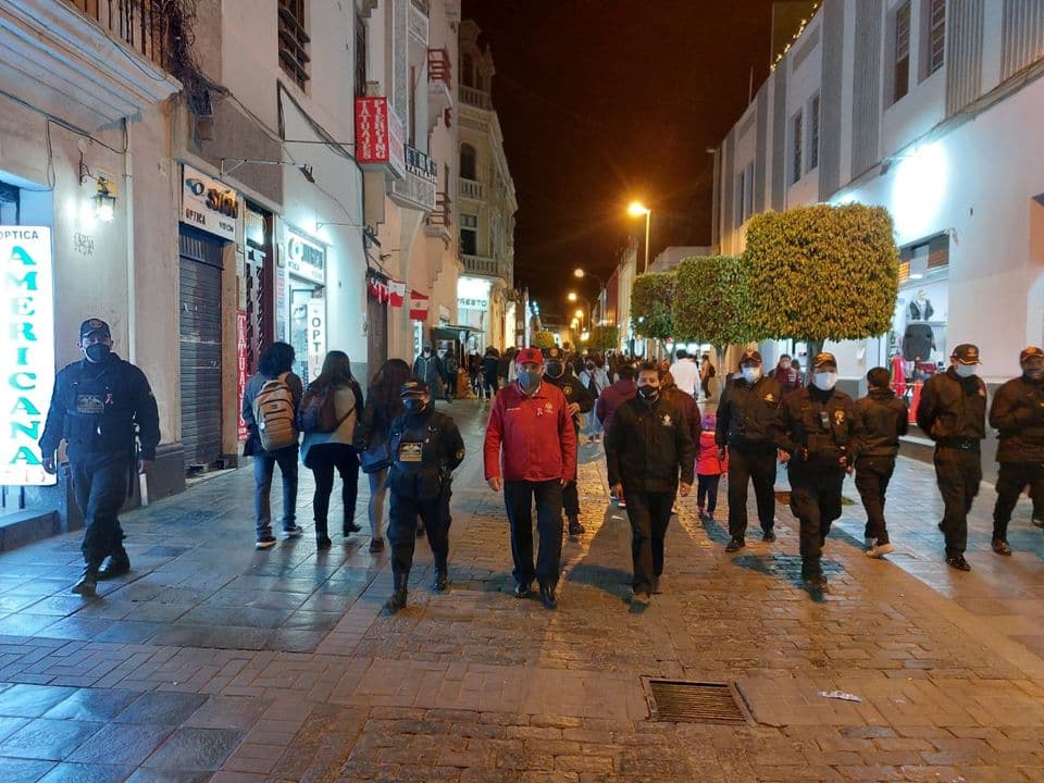Alistan sanciones por propaganda