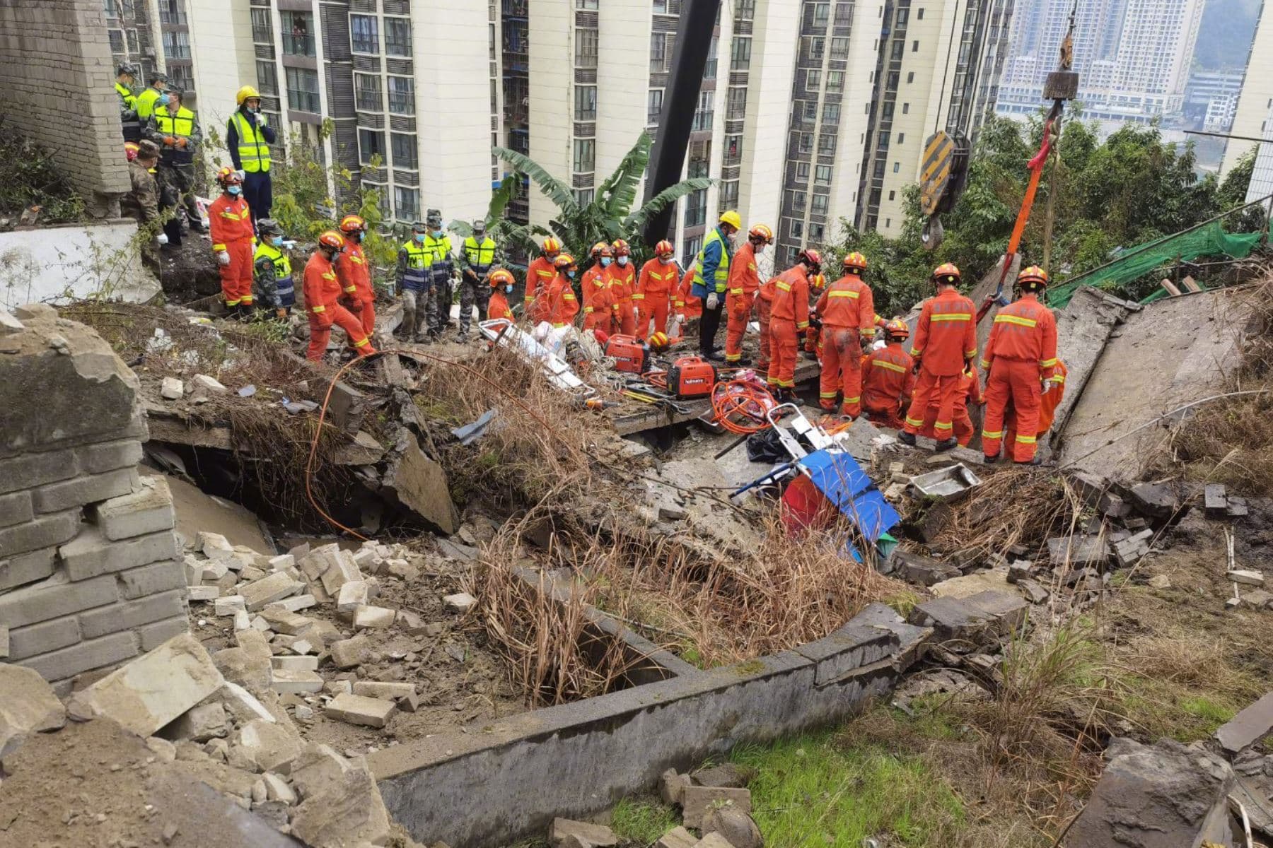 Explosión en comedor deja al menos 3 muertos en China