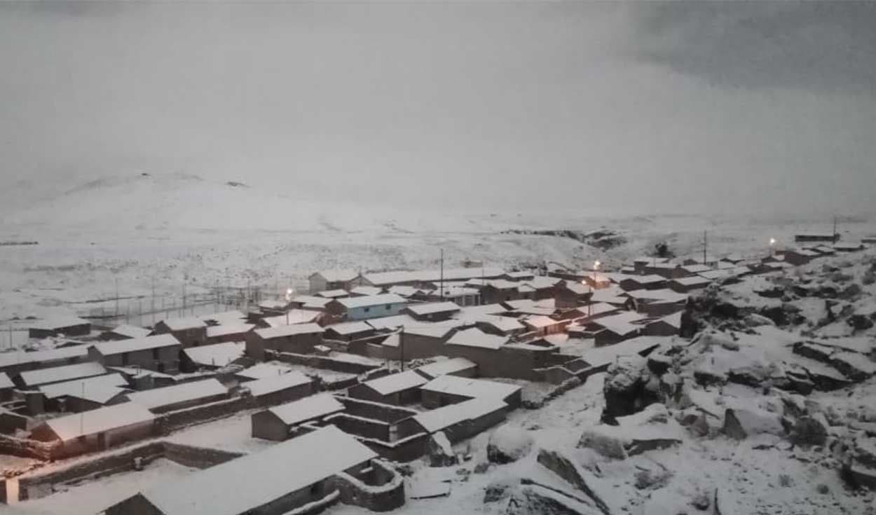 Caylloma registra intensas nevadas que continuarán hasta el 26