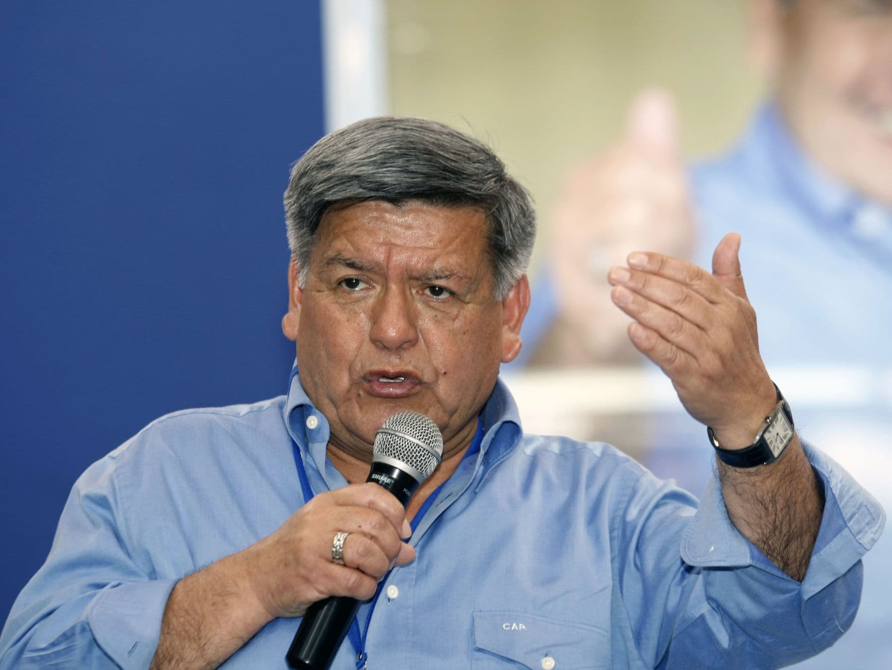 Acuña desmiente participación en el grado obtenido por Castillo