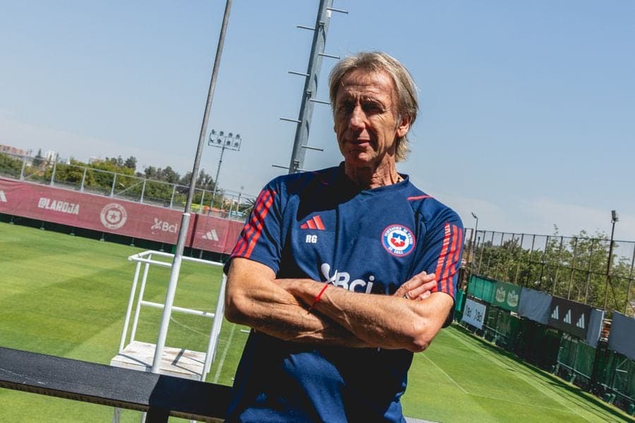 Ricardo Gareca sorprende con su primera lista de convocados en Chile